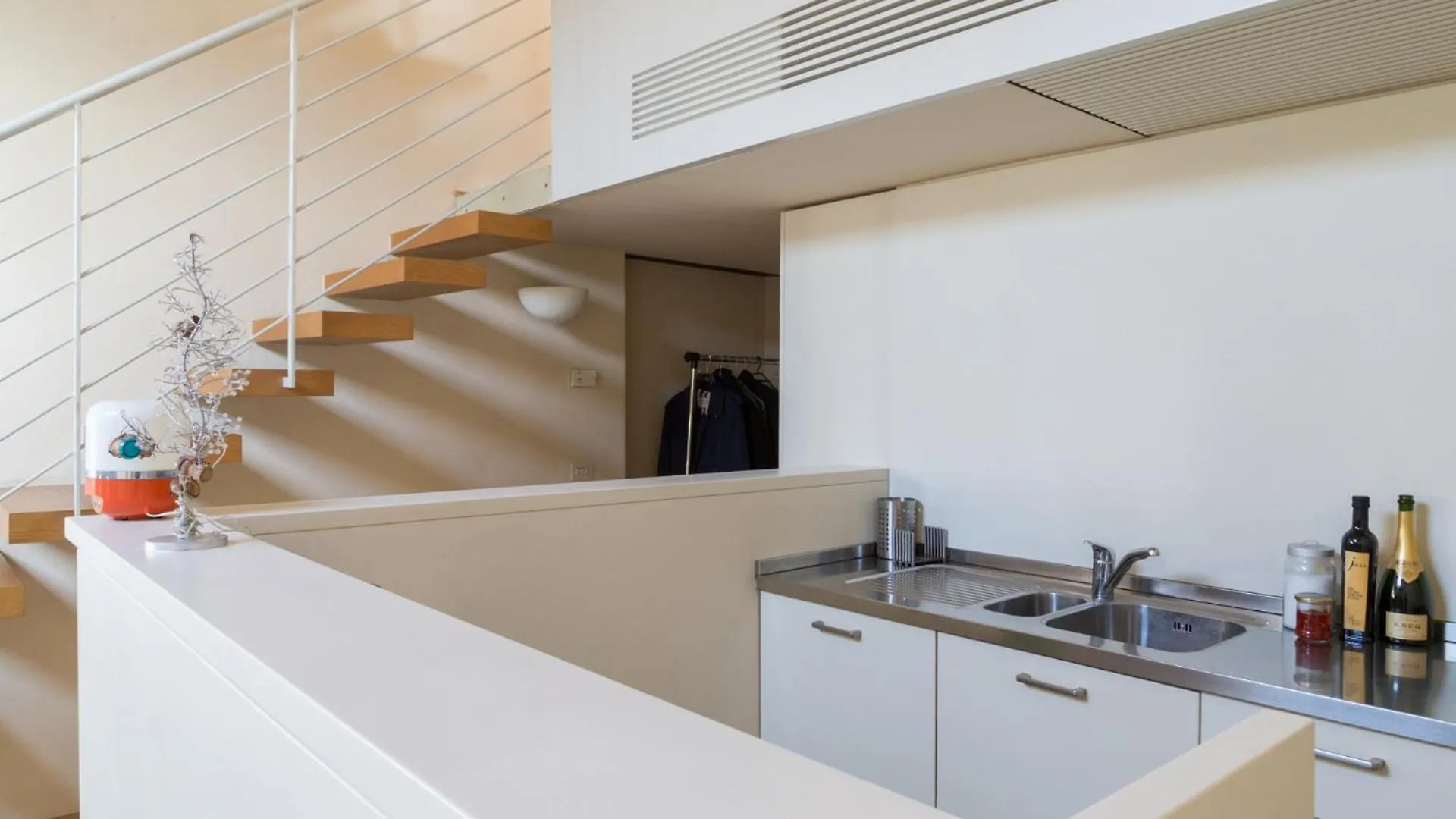 Apartament The Artist'S Loft Lukka