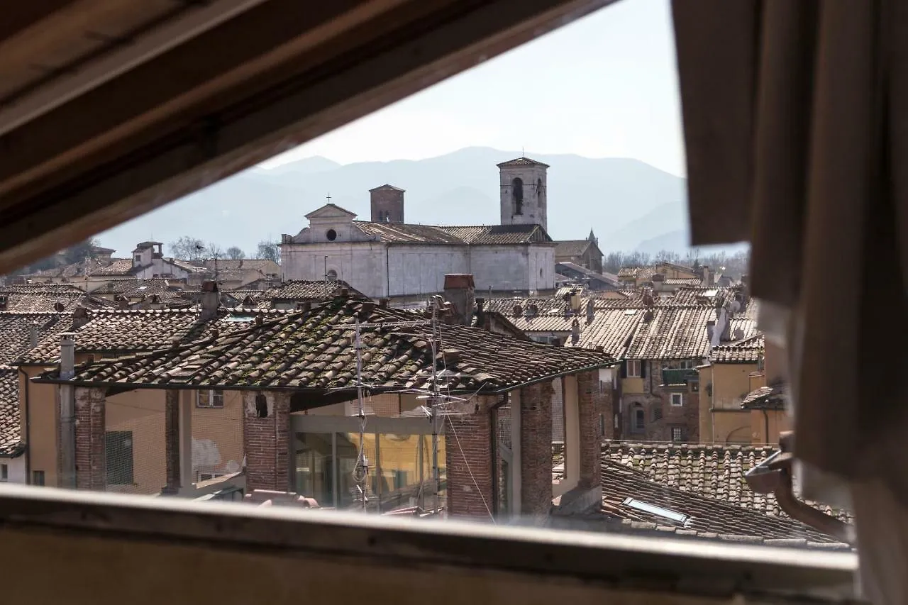 The Artist'S Loft Apartment Lucca 0*,  Italy